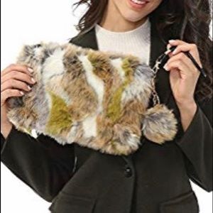 🐻Fur clutch🐻
